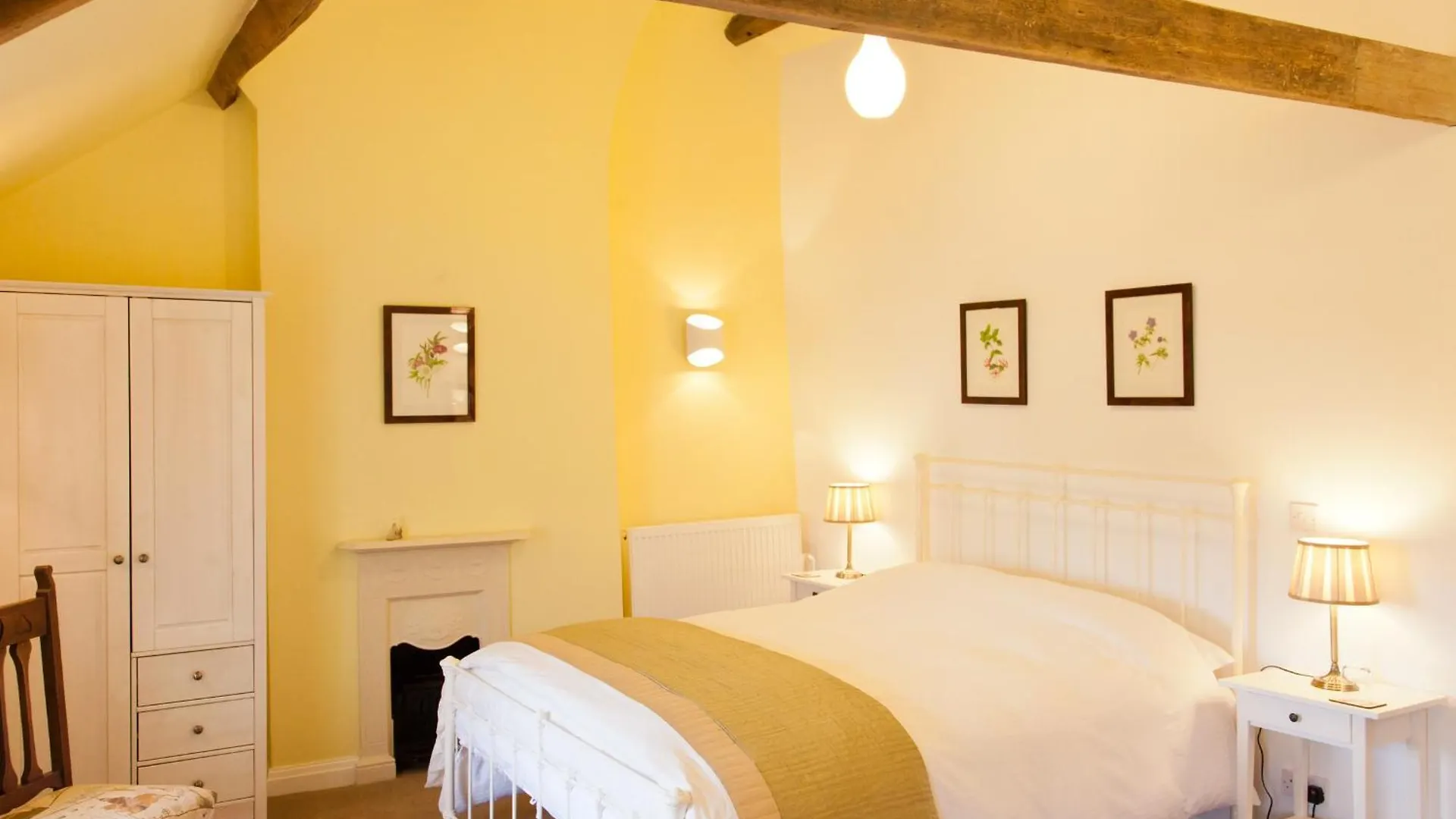 Belmont Bed And Breakfast Pickering 4*,